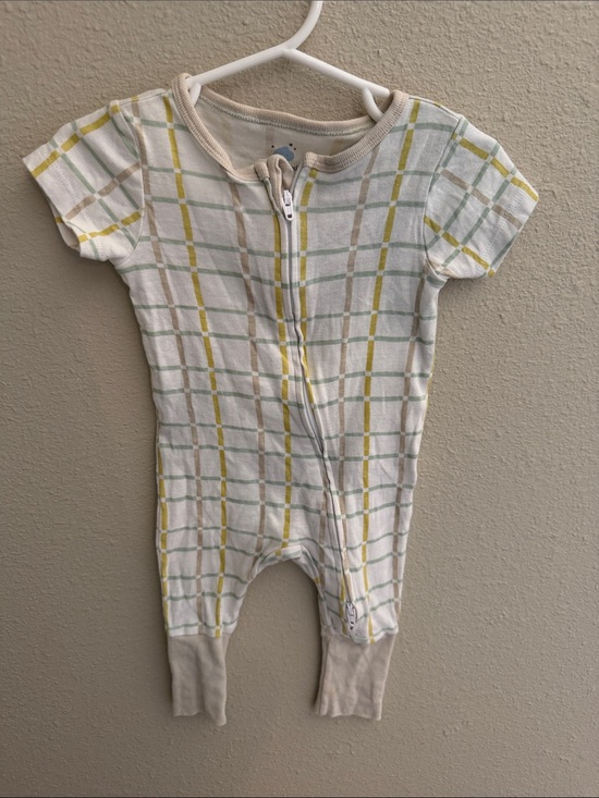 cloud island Other - cloud island Cream Plaid Short-Sleeve Footie with Yellow and Green Stripes